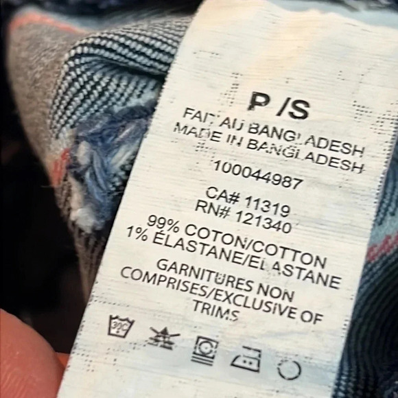 Dynamite Blue and Red Denim  Skirt.‎ Size Small - Picture 5 of 8